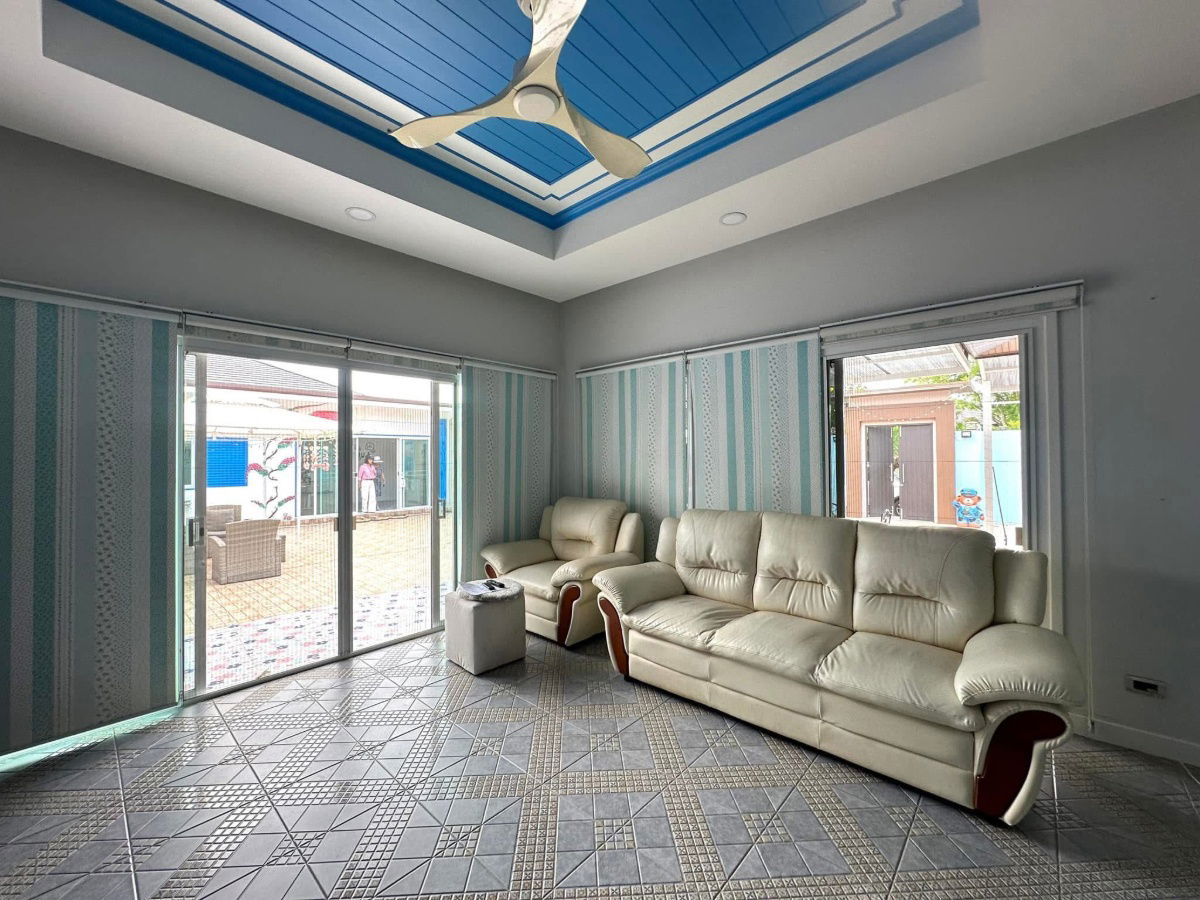 picture For sale Baan Pattaya 5 11 million - 14/26
