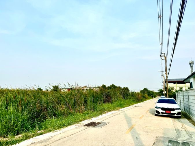 Land for sale, 400 sq wah, Phra Khanong