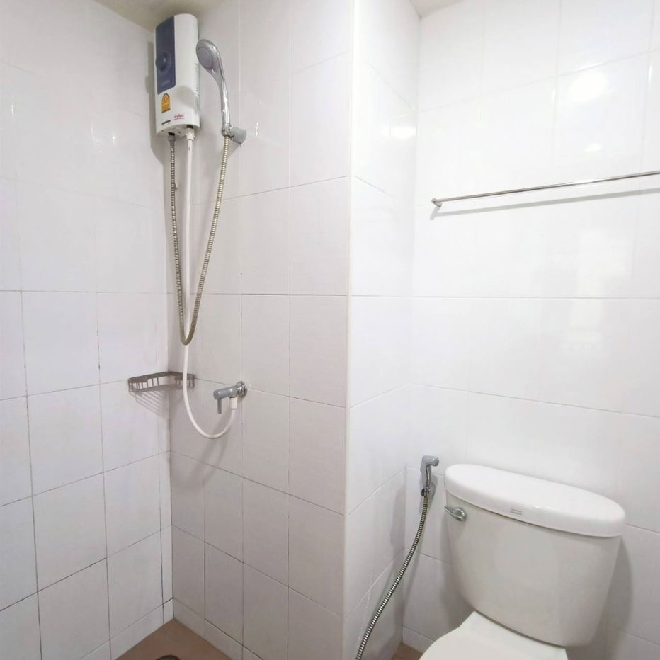 picture WS2107 🏢 For rent LPN On Nut-Pattanakarn (On Nut 55) with view next to swimming pool and fitness center, only 7,500 baht/month. - 17/20