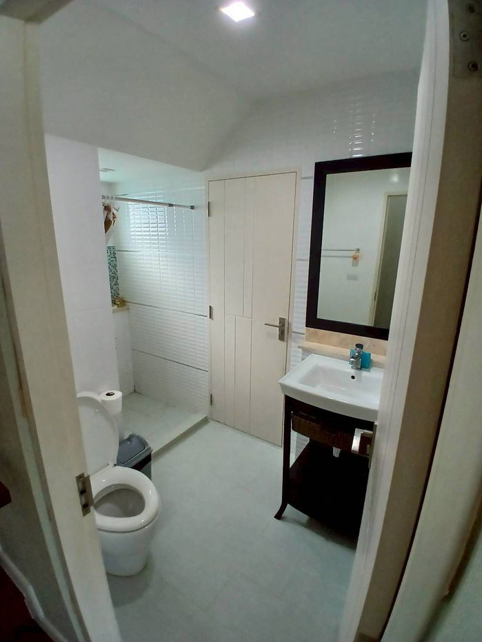 picture sss508 Single house for sale in Burasiri Wongwaen On Nut, Soi Jemo King Kaew 25/1, fully furnished, corner unit. - 7/8