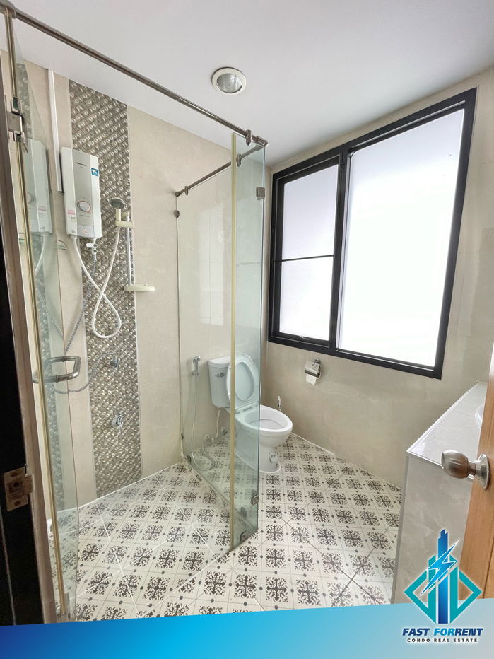 picture #Single-family home in Ladprao, Chokchai 4, with parking for 8 cars! 🔥🔥Code 28032🔥🔥 - 11/19