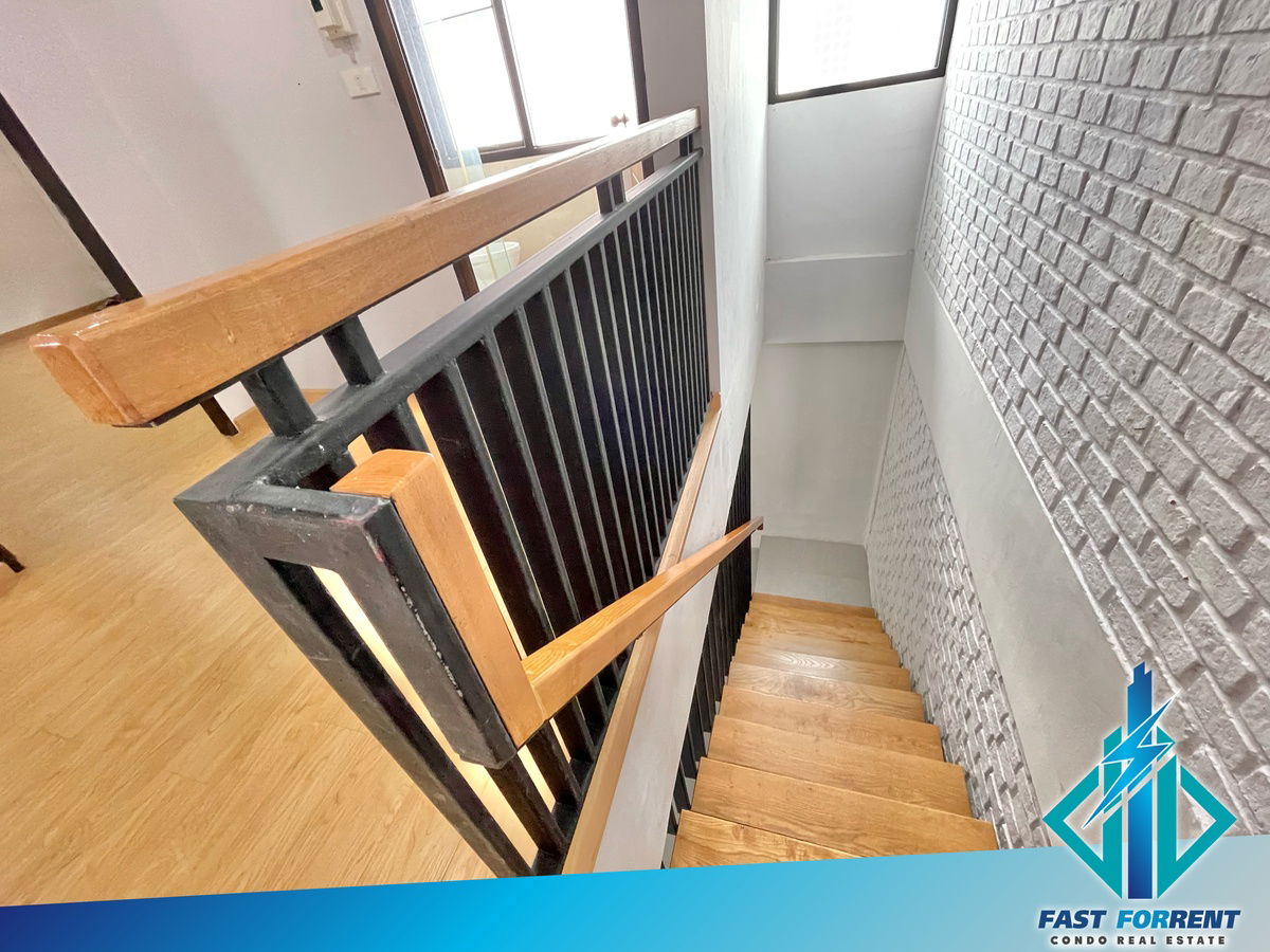 picture #Single-family home in Ladprao, Chokchai 4, with parking for 8 cars! 🔥🔥Code 28032🔥🔥 - 9/19