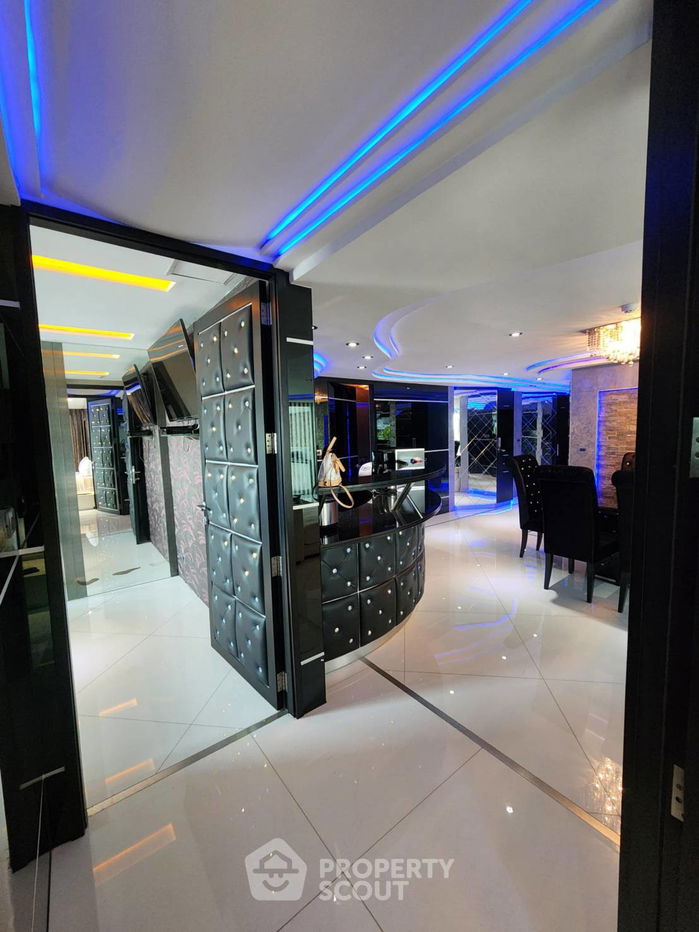 picture 2-BR Condo at Floraville Condominium near ARL Hua Mak (ID 2244266) - 4/19