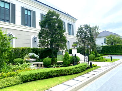 ขายบ้านเดี่ยว : แปลงใหญ่ติดคลับเฮ้าส์ วิวสวย คุ้มยิ่งกว่าคุ้ม บ้านตัวอย่างแต่งสวย พร้อมเข้าอยู่ เศรษฐสิริ บางนา กม.10 ทำเลศักยภาพ Community ที่ดีที่สุดย่านบางนา