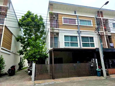 เช่าทาวน์โฮม สถาบันเทคโนโลยีไทย-ญี่ปุ่น : B1001 ให้เช่าทาวน์เฮ้าส์ 3 ชั้น โครงการวิลเลตซิตี้ ซอยพัฒนาการ32