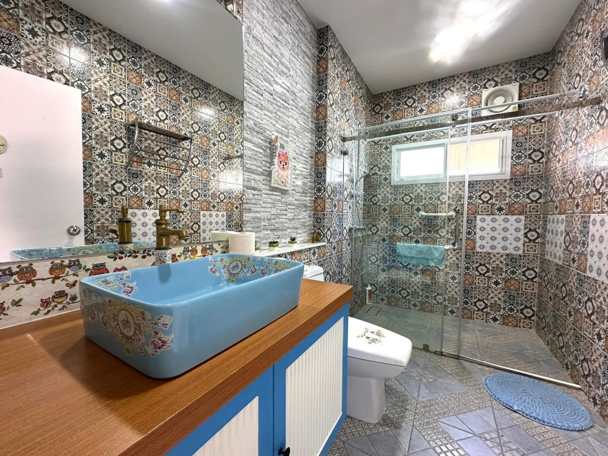 picture For sale Baan Pattaya 5 11 million - 25/26