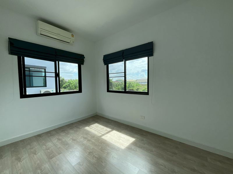รูป 🔥 ทาวน์โฮมหลังมุม สไตล์ Modern Loft ฟรีโอน! 🔥 🏠 ชีวาโฮม สุขสวัสดิ์ - ประชาอุทิศ - รูปที่ 8/15