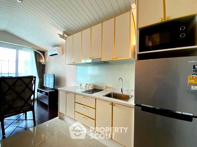 Condos for sale : 1-BR Condo at Grand Florida Beachfront Pattaya close to Pattaya (ID 2107533)
