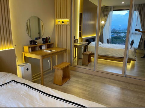 Wow wow wowห้องจิงสวยมากให้เช่า Ideo mobi sukhumvit Eastpoint  1 Bed 1 Bath ห้องนั้งเล่นกว้าง  BTS Bangna 