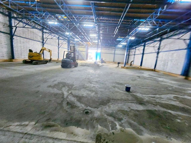 picture Suvarnabhumi Airport 2.5km. Warehouse 2 Storeys for rent 800sq.m. ARL Lat Krabang 899km. 201 sq.wa. - 5/8
