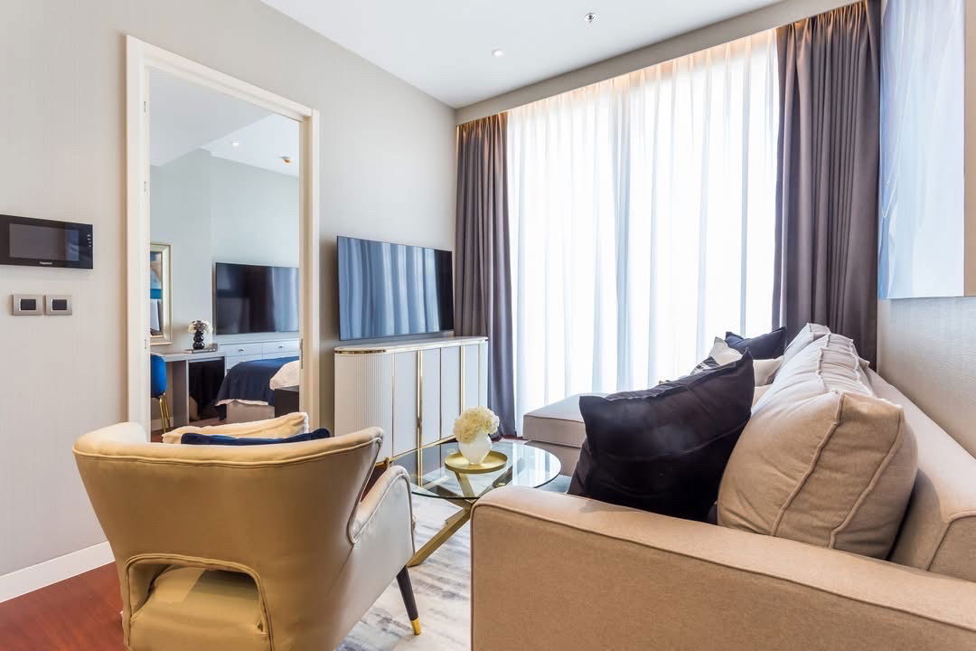 รูป khun byYoo-Super Luxury Condo 🛏1 Bedroom | 🛁1 Bathroom 📐50 sqm . 🚆 ทำเลใจกลางทองหล่อ –  เดินทางสะดวก ใกล้ BTS ทองหล่อ  - รูปที่ 4/12
