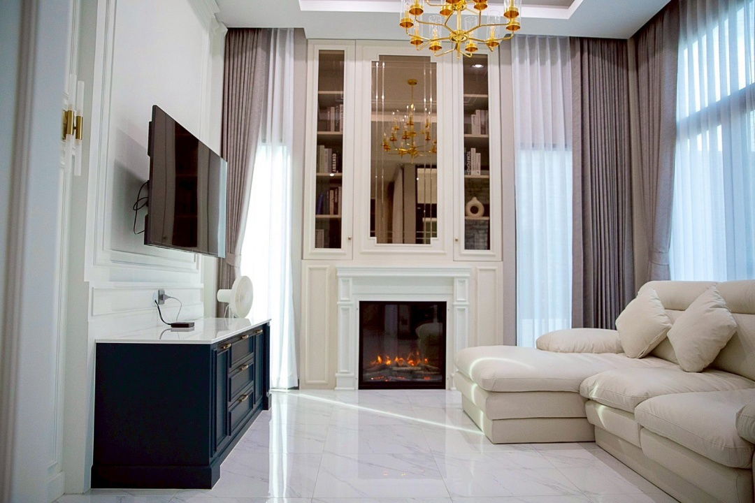 picture For Sale: Luxury Home in The Britt Chiangmai. English style house located on the 2nd Ring Road in the Sansai area- SW002829 - 4/50