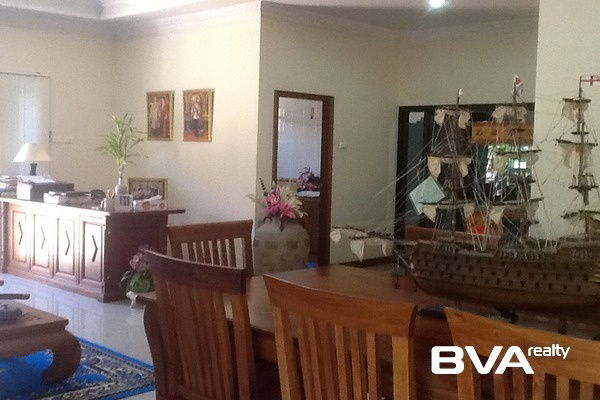 picture Siam Gardens house for sale East Pattaya, 4 bedrooms , 4 bathrooms, Siam Country Club golf course Rd.  - 19/32
