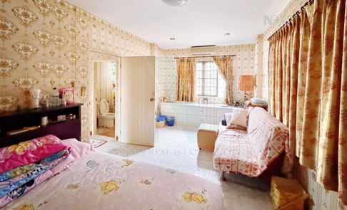 🔺 ขายบ้านเดี่ยว โครงการ วรารมย์ เพชรเกษม 81 2 ชั้น 4 ห้องนอน 2 ห้องน้ำ