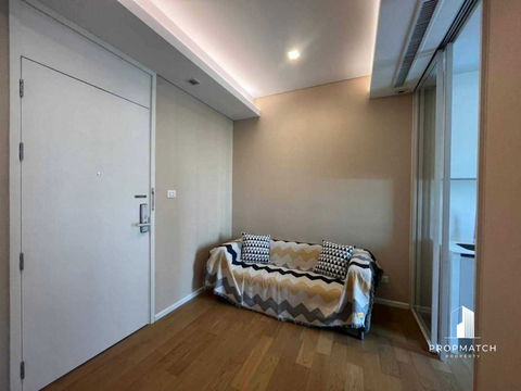✨Flash Deal ✨The Saint Residences (1 Bed 1 Bath 30 SQM.) พร้อมอยู่ ! เพียง 16,500 บาทต่อเดือน Tel.0981315848 @propmatch