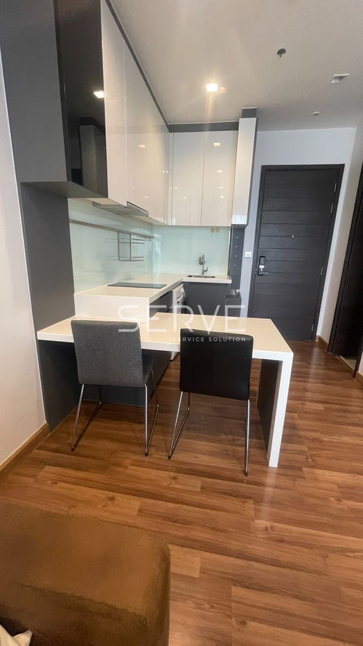 picture 1 Bed with Bathtub Nice Room Fully furnished Good Location Close to  MRT Thailand Cultural Centre Station, 220 m. @ IVY Ampio - 7/7
