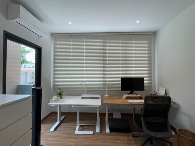 3-bed townhouse for sale, 142 sqm, 37.2 sq wah, Baan Klang Mueng The Edition Sukhumvit - Onnut
