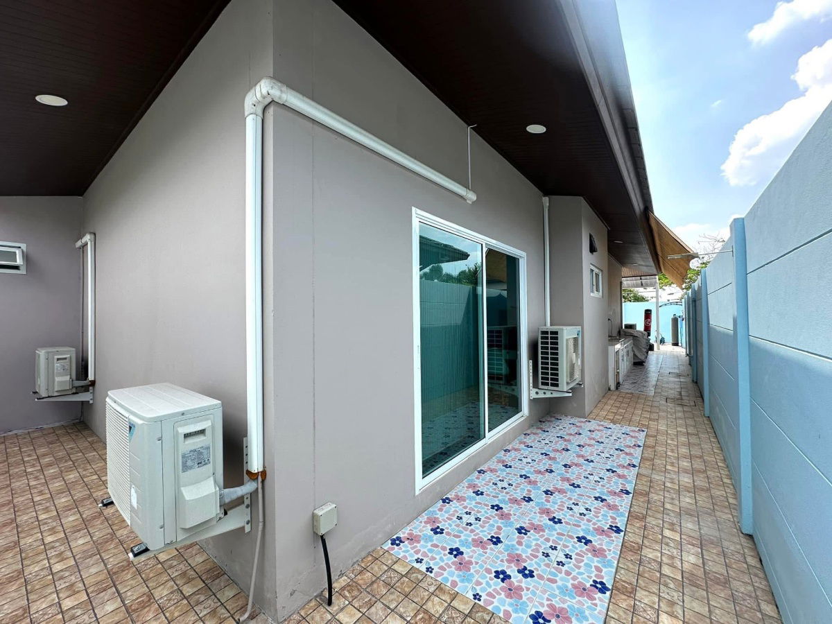 picture For sale Baan Pattaya 5 11 million - 24/26
