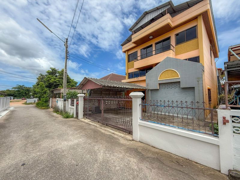 รูป ขายบ้านเดี่ยวมือสอง ศรีราชา เขตวังหิน ทำเลดี ใกล้แหล่งชุมชน  - รูปที่ 2/19