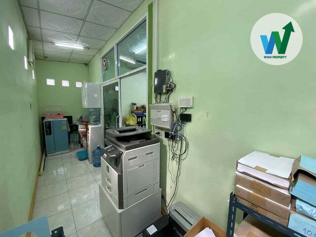 รูป คลังสินค้าถนนเฉลิมพระเกียรติ ร.9 เนื้อที่ 721 ตร.ม. พร้อมสำนักงาน - รูปที่ 8/9