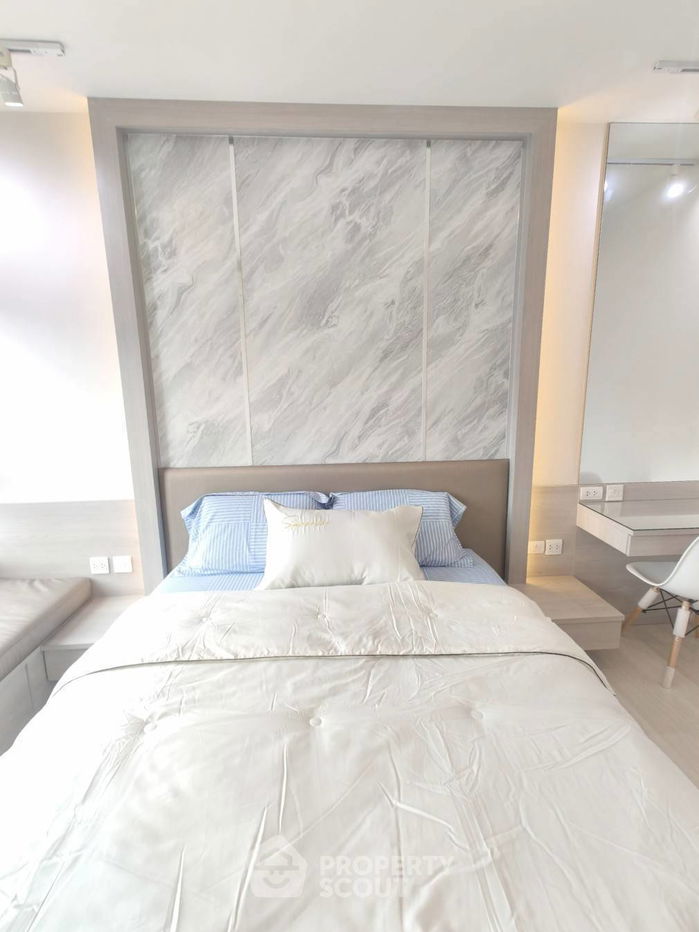 picture 2-BR Condo at Life Asoke near ARL Makkasan (ID 2243939) - 6/12