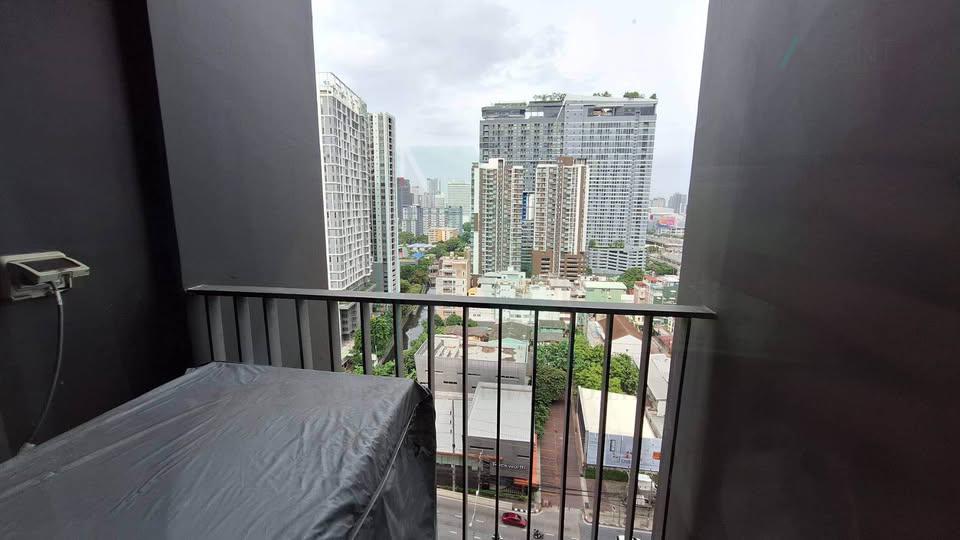 picture For Rent Condo LIFE ASOKE - RAMA 9 Building A, Floor 18,Studio, Room size 25 sqm - 6/8