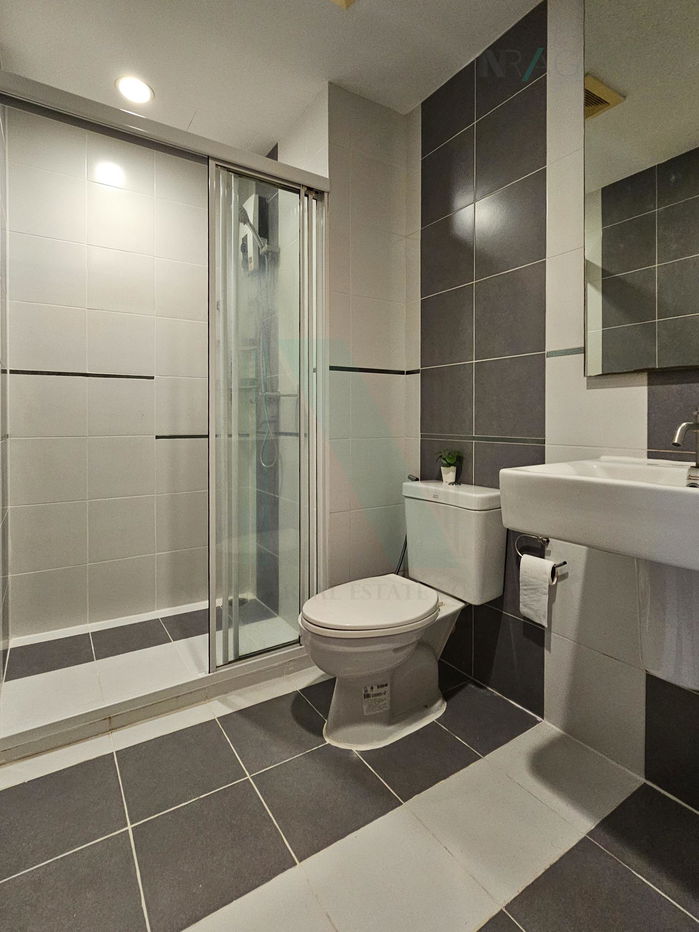 picture For rent, The Base Sukhumvit 77, 1 bedroom, 12th floor, Building B, near Market Plus Shopping Center. - 7/8