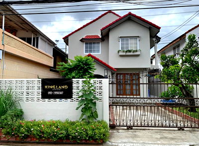 เช่าบ้านเดี่ยว MRT โชคชัย 4 : 🏡 ให้เช่าบ้านเดี่ยว 2 ชั้น รีโนเวทใหม่ทั้งหลัง พร้อมอยู่ ทำเลทอง ย่านเลียบด่วน–ทาวน์อินทาวน์–เหม่งจ๋าย