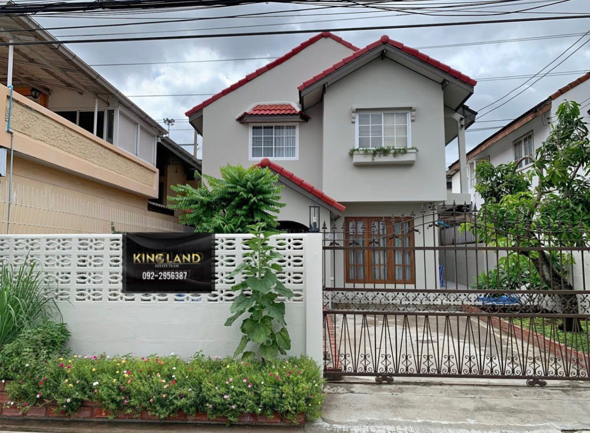รูป 🏡 ให้เช่าบ้านเดี่ยว 2 ชั้น รีโนเวทใหม่ทั้งหลัง พร้อมอยู่ ทำเลทอง ย่านเลียบด่วน–ทาวน์อินทาวน์–เหม่งจ๋าย - รูปที่ 1/18