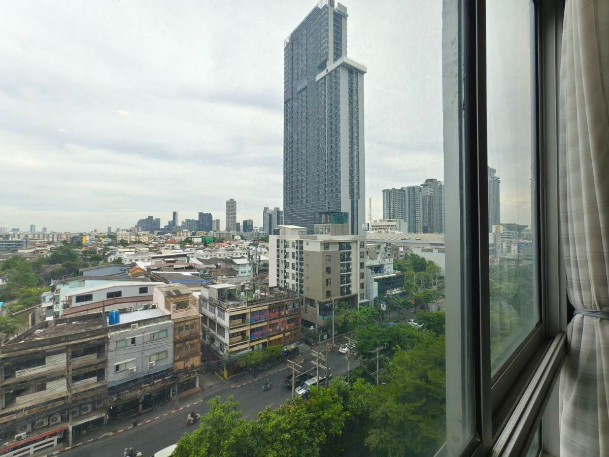 picture The Base Sukhumvit 77  MK-02  line @livingbkk - 15/17