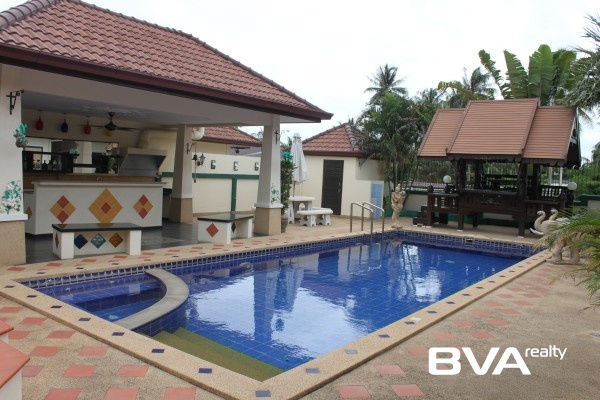picture Siam Gardens house for sale East Pattaya, 4 bedrooms , 4 bathrooms, Siam Country Club golf course Rd.  - 3/32