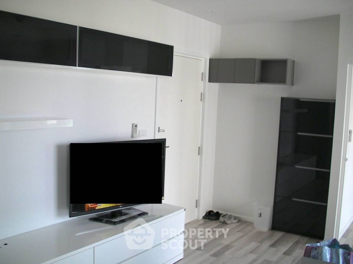 picture 2-BR Condo at The Key Chaengwattana in Bang Talat (ID 1516308) - 1/13