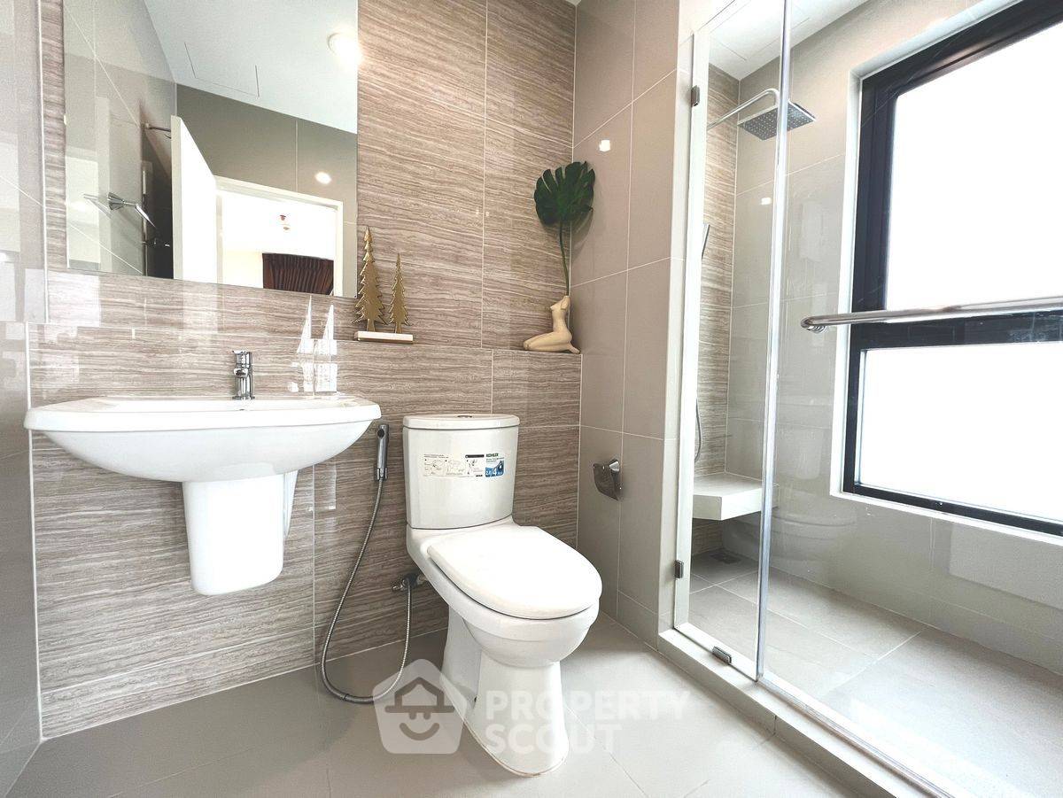 picture 2-BR Condo at Niche Mono Charoen Nakorn in Dao Khanong (ID 2089111) - 25/42