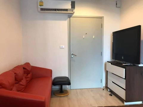 P-39382 ต้องการขายคอนโด ไอดีโอ สาทร-ท่าพระ  Thon Buri, Bangkok Line Id @easythaihome 085-592-2897
