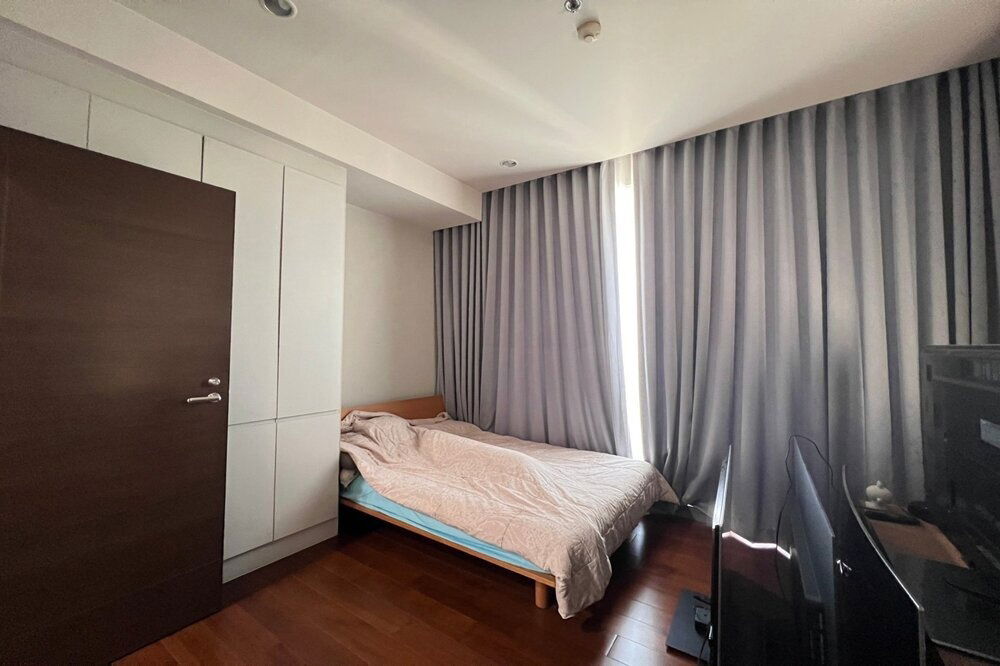 picture 🔥 For Sale !!🔥 Code C20230202740..........Quattro by Sansiri, 3 bedroom, 3 bathroom, high floor 30++, furnished, Special Deal!!📣📣 - 5/10