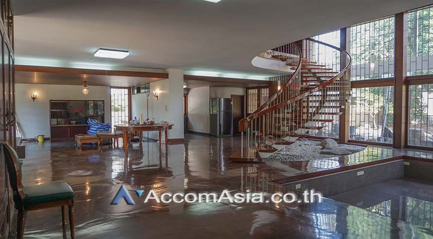 รูป 🔼🔽 AccomA 📩  4 BR House in Phra Khanong Nuea (AA26653) - รูปที่ 8/18