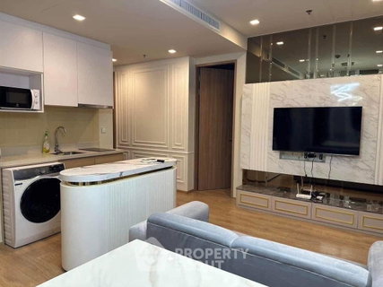 รูปภาพ 2-BR Condo At Noble Around Sukhumvit 33, 6th Floor Near BTS Phrom Phong (ID 2244727)