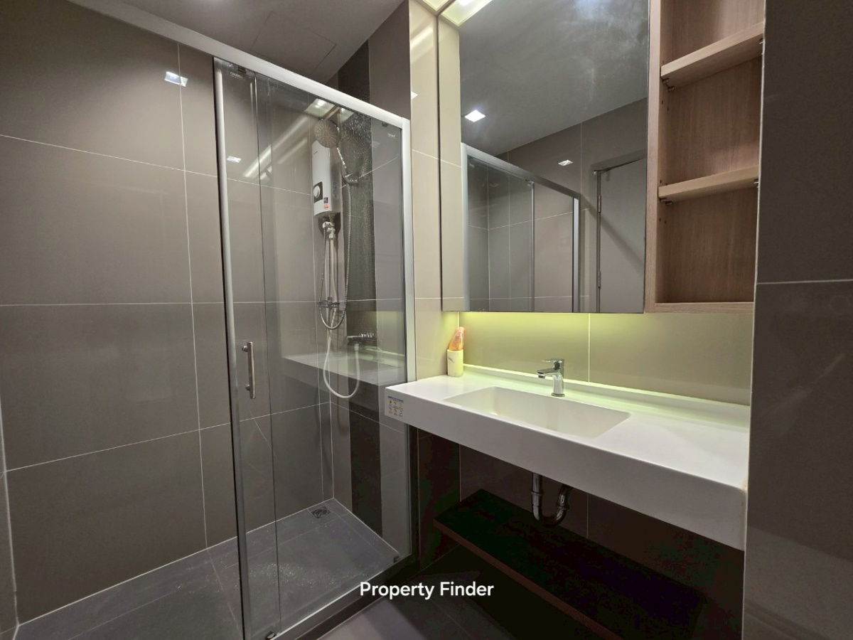 picture Condo for Rent : IDEO NEW RAMA9  Schedule a viewing 👉 Line: @propertybkk1 - 18/21