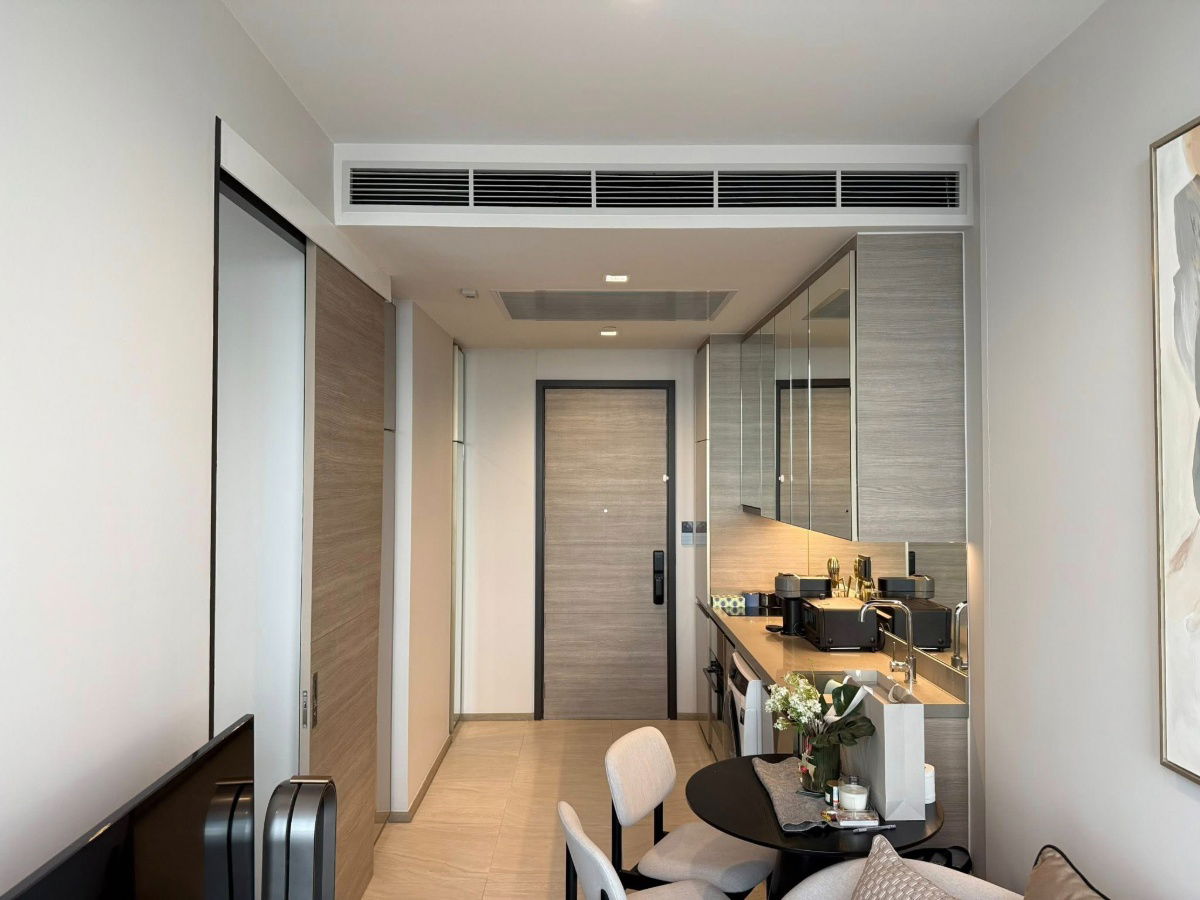 รูป ✨🦄 ขายด่วน!!! 🦄✨ The Crest Park Residences เฟอร์ครบจบในที่เดียว โทร 096-2493698 (TCR0402) - รูปที่ 3/13