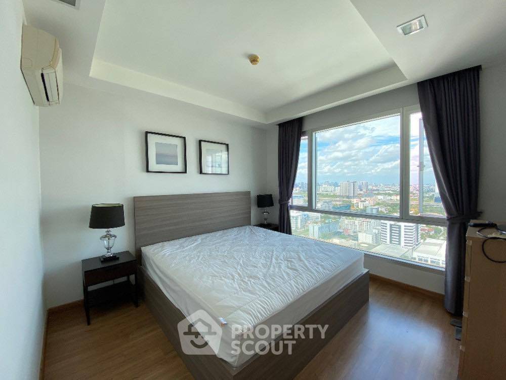 picture 2-BR Condo at Thru Thonglor in Bang Kapi (ID 1581375) - 10/17