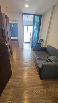 เอพพิโซด ห้องสวย​ ฟรีไวไฟ    ใกล้รถบีทีเอสสถานีสายหยุด