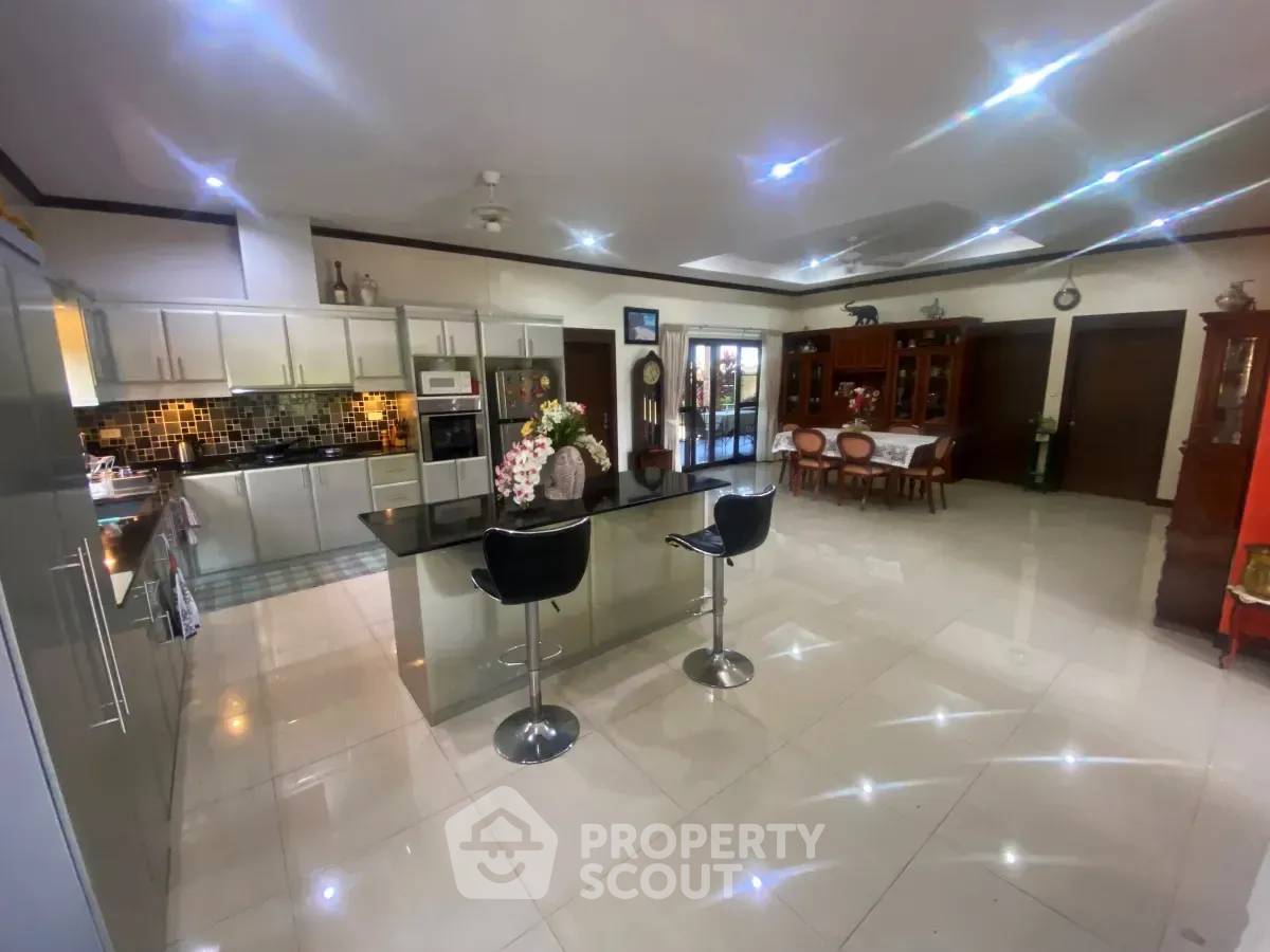 รูป วิลล่า 3-ห้องนอน ใกล้ หาดชะอำเหนือ (ID 992912) - รูปที่ 20/37