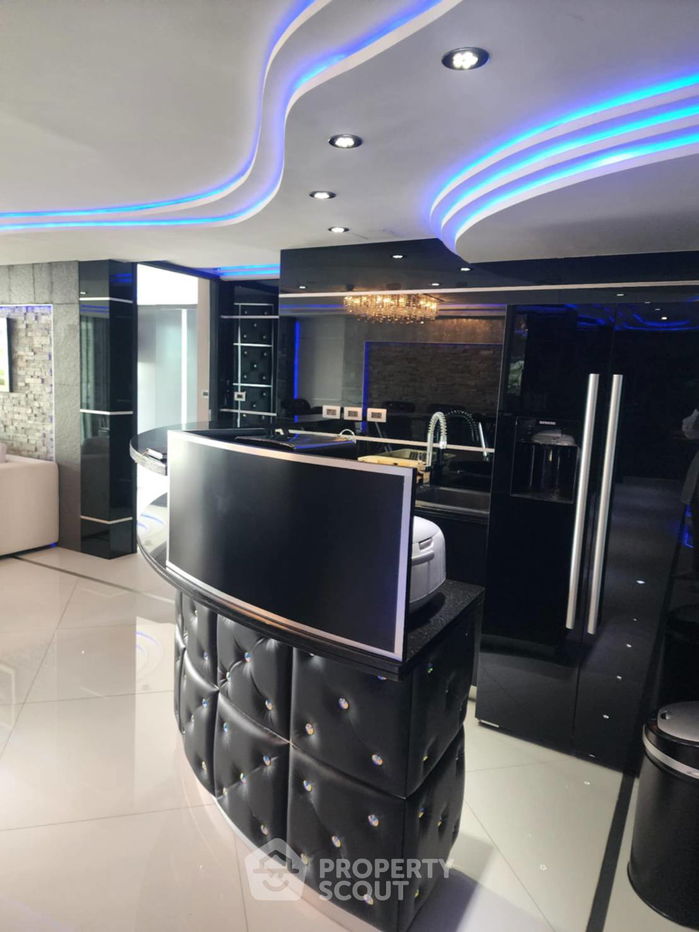 picture 2-BR Condo at Floraville Condominium near ARL Hua Mak (ID 2244266) - 13/19