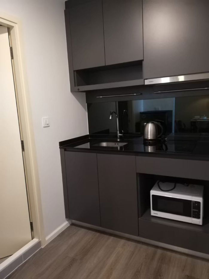 picture Selling Condo Notting Hill Jatujak-Interchange, a low-rise condo with appliances and full furniture. Ready to move in immediately. - SW002835 - 5/10