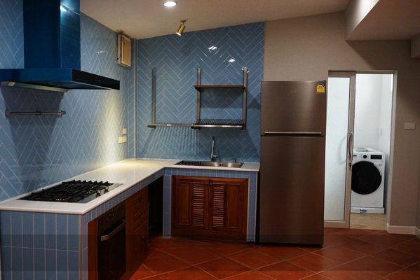 picture FOR RENT DETACHED HOUSE PRACHAUTHIT (EKKAMAI - RAMINTRA) / 3 bedrooms 2 bathrooms / 50 Sqw. 150 Sqm. **45,000** CLOSE TO SISB PRACHAUTHIT - 8/12