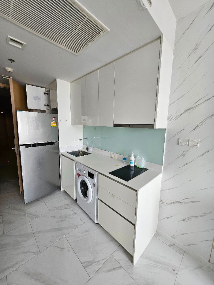 picture Code: KJ8086  for rent  Hyde Sukhumvit 11 // Line ID: @kjcondo (with @) // - 4/6