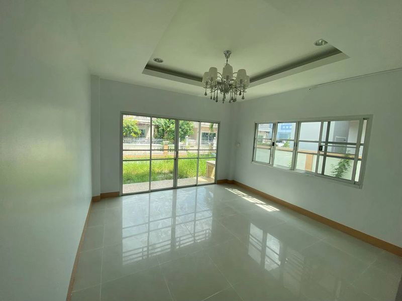 รูป ขายบ้านเดี่ยว 2 ชั้น รีโนเวทใหม่ หมู่บ้านธารดารา ศรีราชา ชลบุรี  - รูปที่ 2/16
