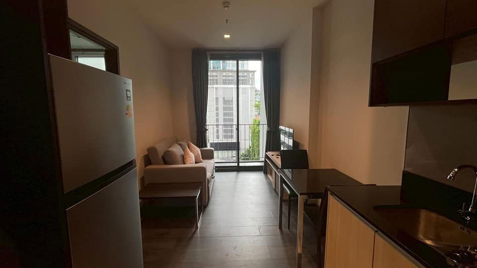 รูป ให้เช่าคอนโด Edge Sukhumvit 23 ใกล้ BTS อโศก 23,000 บาท รหัสทรัพย์: RS1276 - รูปที่ 1/10