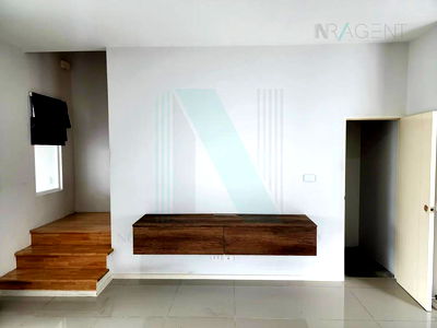 Townhouses for sale Prawet : 🔺 For Sell Town house BAAN KLANG MUANG SUANLUANG 3-story 3 bedroom 3 bathroom