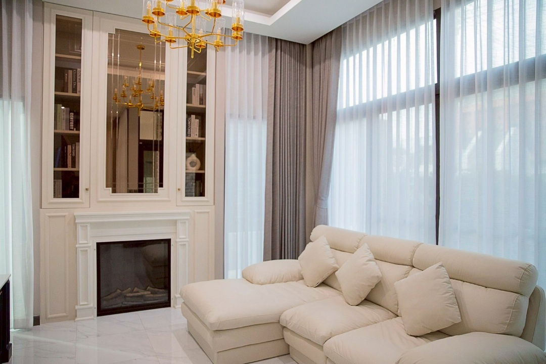 picture For Sale: Luxury Home in The Britt Chiangmai. English style house located on the 2nd Ring Road in the Sansai area- SW002829 - 48/50